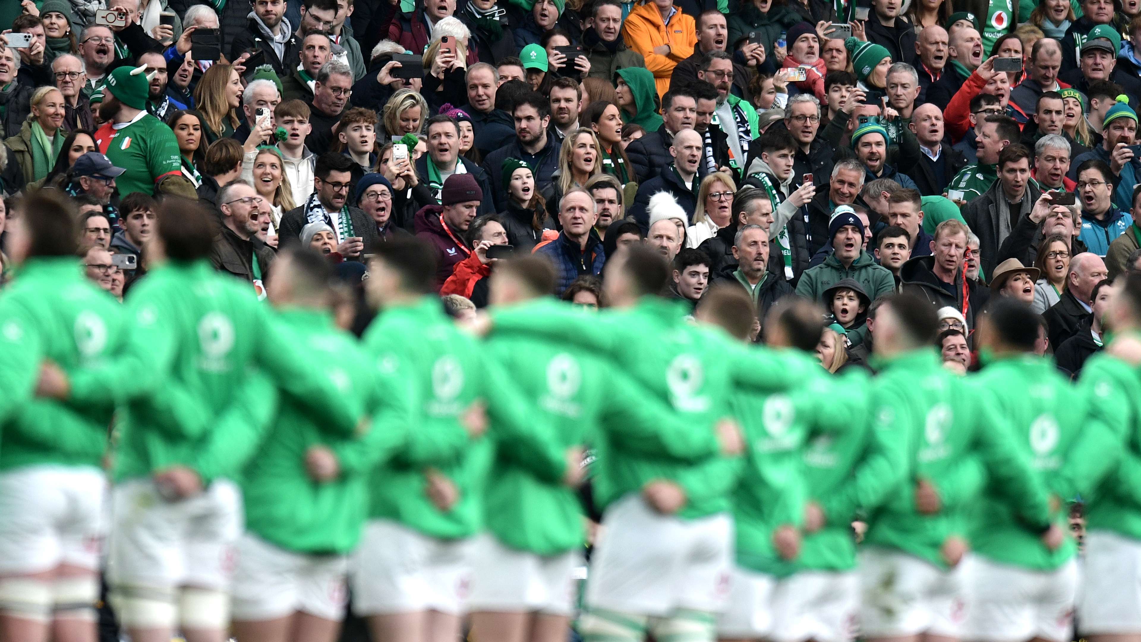 也向其他豪 也向其他豪